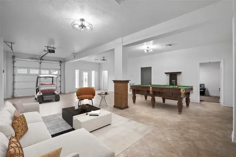 933 Bonita Street Bayou Vista TX 77563