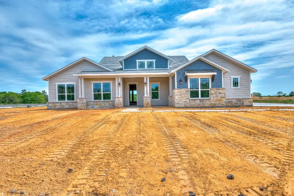 8823 Woodland Oaks Drive Plantersville TX 77363