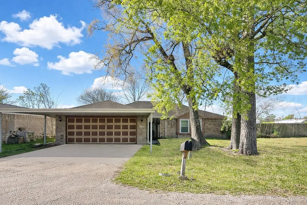 16230 Katherine Lane Channelview TX 77530