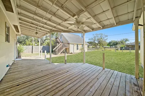 1811 Mulcahy Street Rosenberg TX 77471