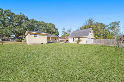 1811 Mulcahy Street Rosenberg TX 77471