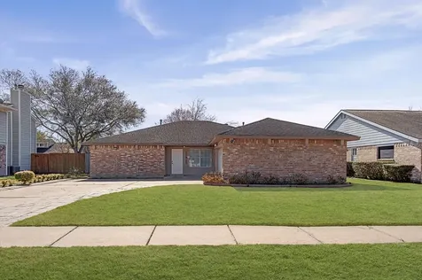 15815 Amapola Drive Houston TX 77083