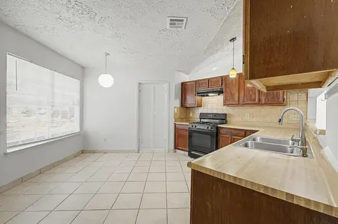 15815 Amapola Drive Houston TX 77083