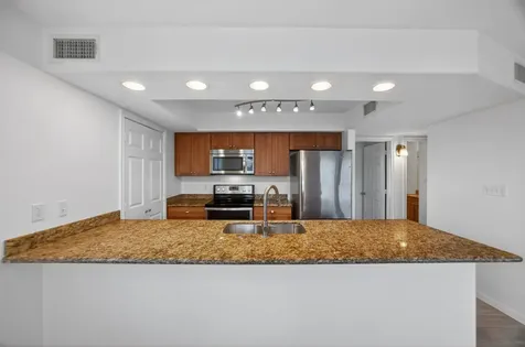 4207 Reeves Drive Galveston TX 77554