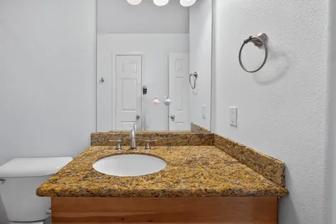 4207 Reeves Drive Galveston TX 77554