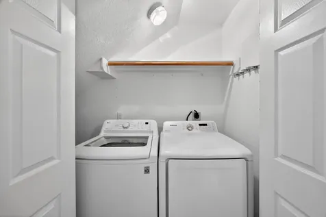 4207 Reeves Drive Galveston TX 77554