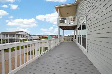 4207 Reeves Drive Galveston TX 77554