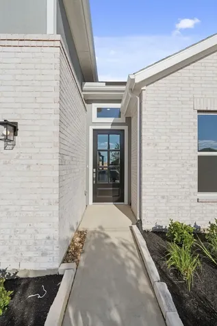 216 Sandhill Grove Trail Waller TX 77484