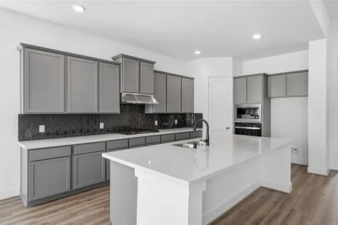 216 Sandhill Grove Trail Waller TX 77484