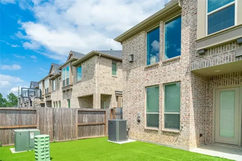 6526 Bramble Cove Lane Fulshear TX 77441