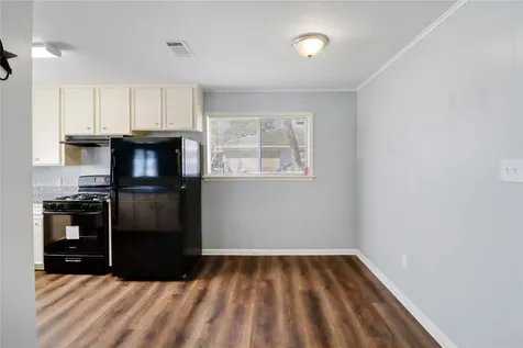 238 Sleepy Hollow Drive Lake Jackson TX 77566