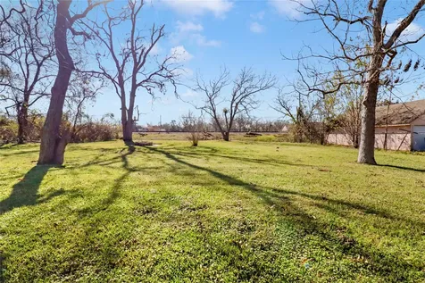 238 Sleepy Hollow Drive Lake Jackson TX 77566