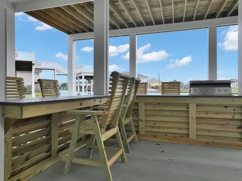 1060 Waterways Drive Crystal Beach TX 77650