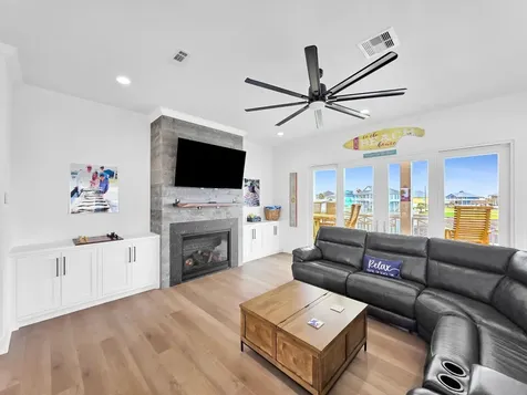 1060 Waterways Drive Crystal Beach TX 77650
