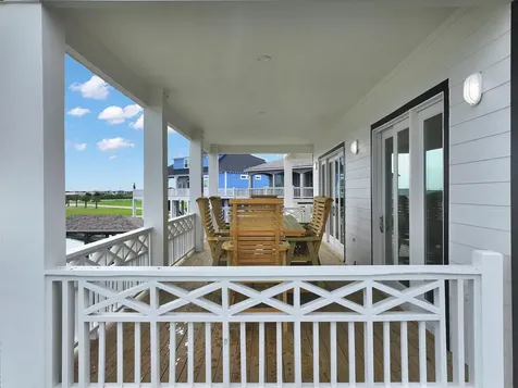 1060 Waterways Drive Crystal Beach TX 77650