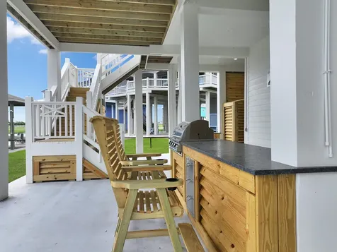 1060 Waterways Drive Crystal Beach TX 77650