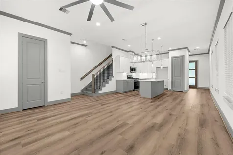 4019 Stassen Street A Houston TX 77051