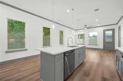 4019 Stassen Street A Houston TX 77051