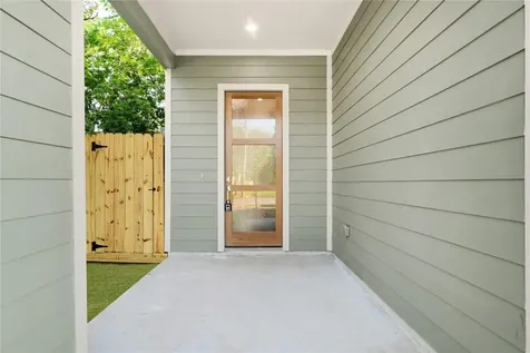 4019 Stassen Street A Houston TX 77051