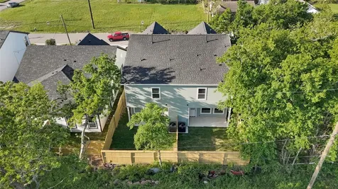 4019 Stassen Street A Houston TX 77051