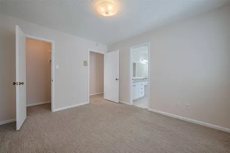 11622 Cherryknoll Drive Houston TX 77077