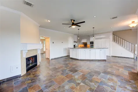 1016 Applewood Drive Friendswood TX 77546