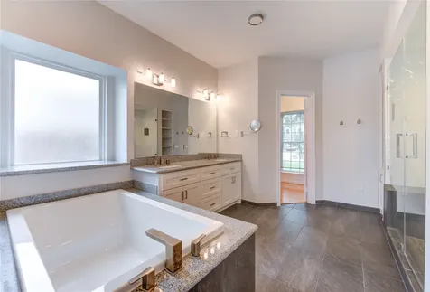 1016 Applewood Drive Friendswood TX 77546