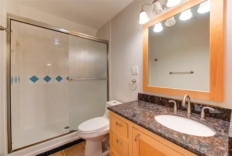 1016 Applewood Drive Friendswood TX 77546