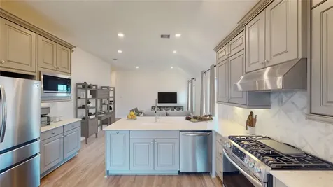22107 La Scorza Drive Hockley TX 77447
