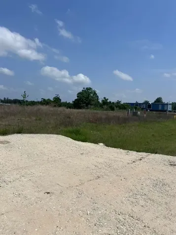 2050 Road 5702 Cleveland TX 77327