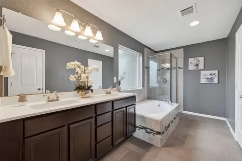 11 Coconut Palms Court Manvel TX 77578