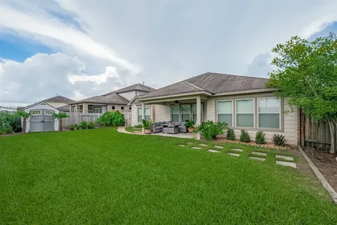 11 Coconut Palms Court Manvel TX 77578
