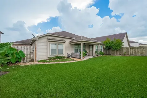 11 Coconut Palms Court Manvel TX 77578