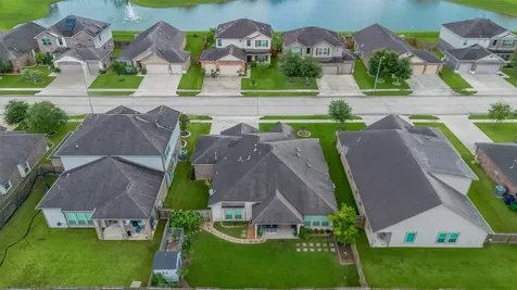 11 Coconut Palms Court Manvel TX 77578