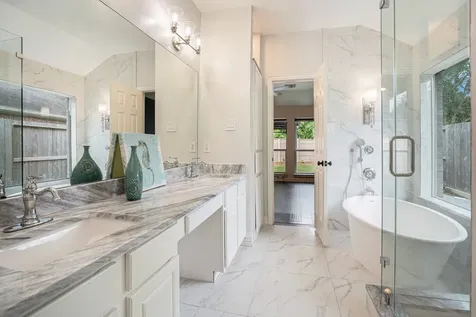 9338 Stoneridge Canyon Lane Houston TX 77089