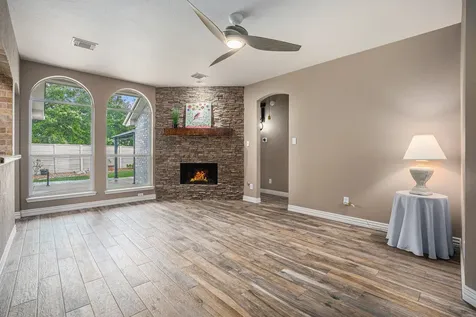 9338 Stoneridge Canyon Lane Houston TX 77089