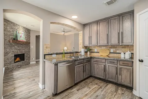 9338 Stoneridge Canyon Lane Houston TX 77089