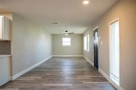 5502 Elm Tree Drive Houston TX 77048