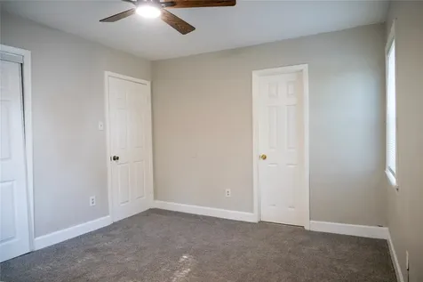 5502 Elm Tree Drive Houston TX 77048