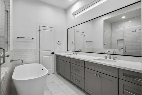 2806 Versailles Oak Lane Houston TX 77092