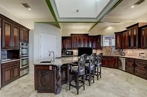 135 1st Street Dickinson TX 77539