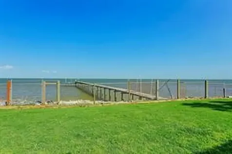 135 1st Street Dickinson TX 77539