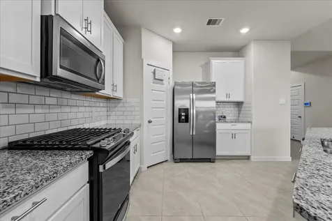 10831 Bodie Hills Drive Rosharon TX 77583