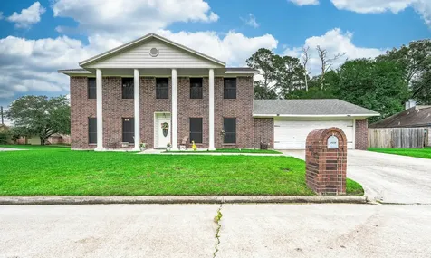 7118 Tonkawa Street Baytown TX 77521