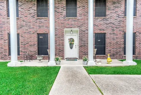 7118 Tonkawa Street Baytown TX 77521