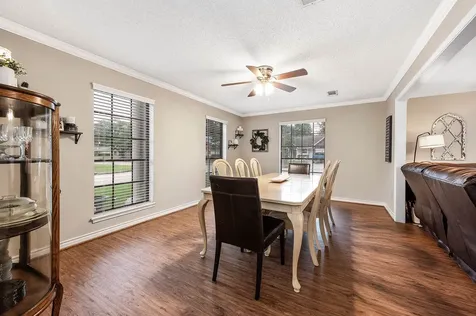 7118 Tonkawa Street Baytown TX 77521