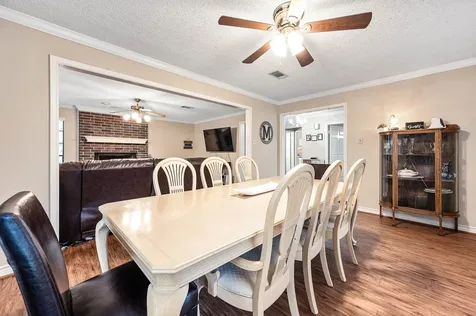 7118 Tonkawa Street Baytown TX 77521