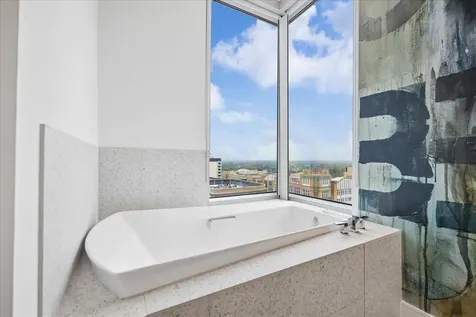 2727 Kirby Drive 11d Houston TX 77098
