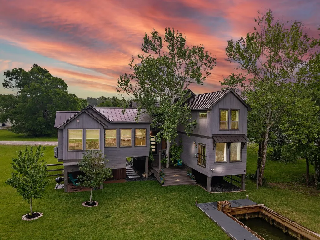 10 Wild Iris Court Huntsville TX 77340