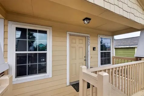5507 Avenue K Galveston TX 77551